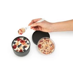 Brabantia Make En Take Yoghurtbeker 0,5 Liter Donkergrijs -NL-Keuken Koning 102 4180 4 1