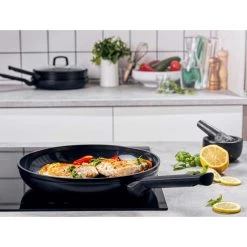 BK Easy Induction Koekenpan Ø24 Cm Ceramic -NL-Keuken Koning 102 8487 7 1