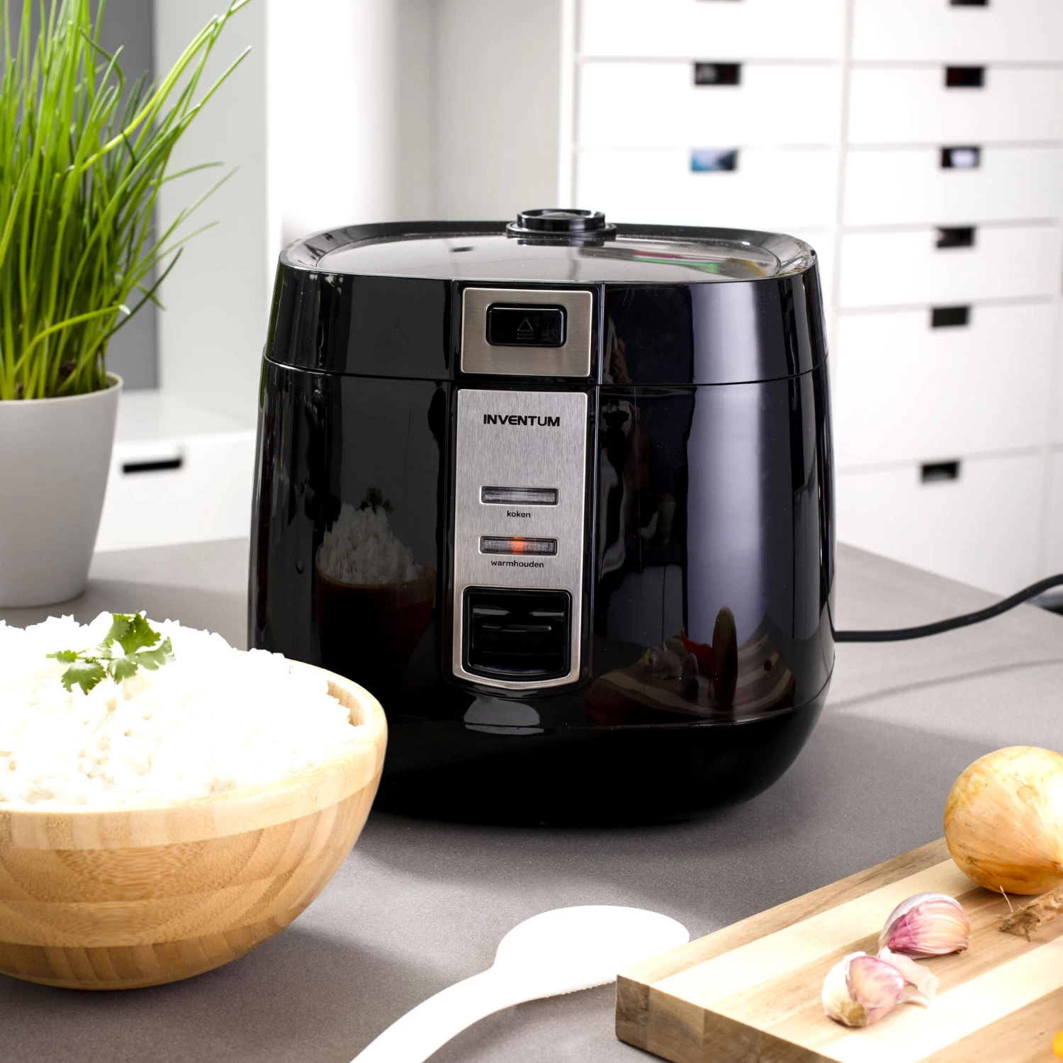 Inventum Rijstkoker RK140ZW 1,4 L Stoom Acc Zwart 4 Inventum Rijstkoker RK140ZW 1,4 L Stoom Acc Zwart - Afbeelding 2